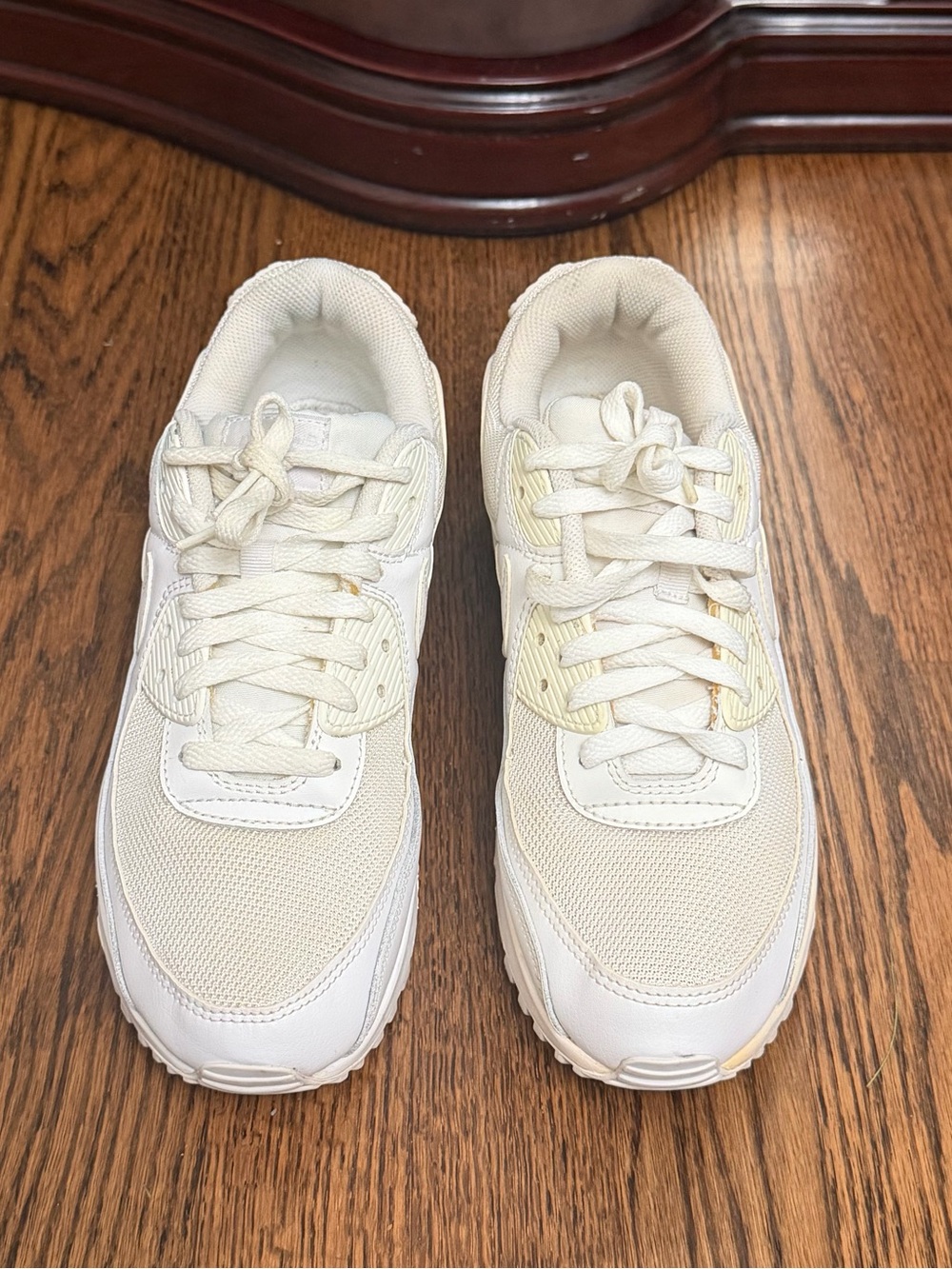 Nike Men's Off-White/Cream Low-Top Sneakers
